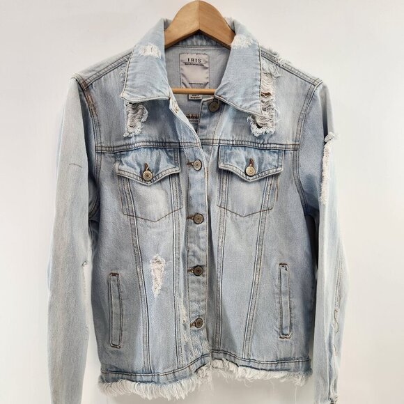 Iris Jean Jacket Light Denim Distressed Size Medium - Picture 1 of 14